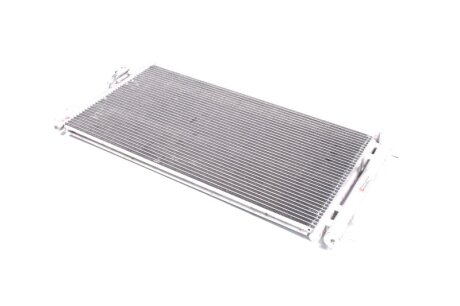 Конденсер кондиціонера HYUNDAITUCSON (TL) (15-)/KIA SPORTAGE IV Van Wezel 83015711