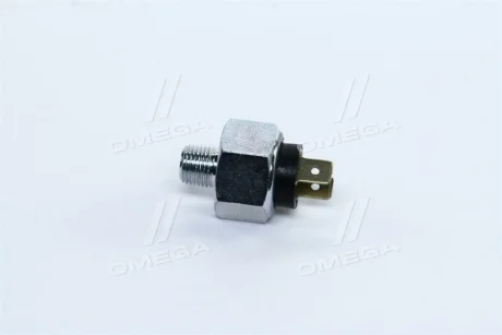 Выключатель стоп сигнала VW CADDY I (14), LT 28-35 I (281-363), LT 40-55 I (291-512), PASSAT (32B, 32B), POL Vernet BS4526