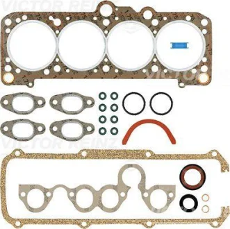 Комплект прокладок двигуна (верх) SEAT CORDOBA, IBIZA II, TOLEDO I VW GOLF II, GOLF III, GOLF IV, JETTA II, PASSAT B3/B4, VENTO 1.6/1.8 08.83-09.02 VICTOR REINZ 02-25745-21