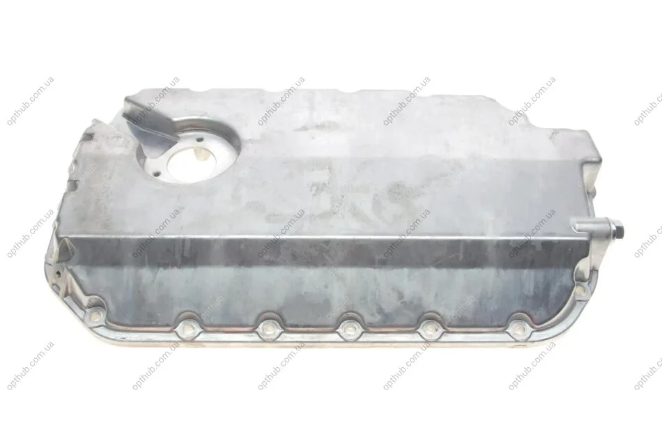 Піддон масляний з отвором VW Passat (98-05)/Audi A4 (97-06), A6 (97-05) vika Vika 11030977601 (фото 1)