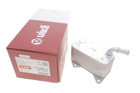 Радіатор масляний VW Passat 2.0 FSI 05-10 (теплообмінник) UA63 Vika 11170068201