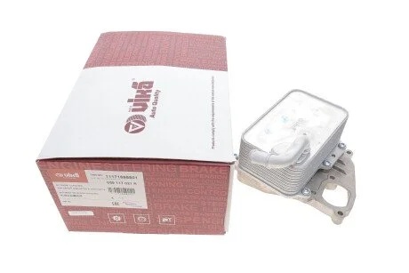 Радіатор масляний Audi A4/A6/Q7/VW Touareg/Porsche Cayenne/Panamera 3.0TDI 07- (теплообмі (opt-om) Vika 11171698501