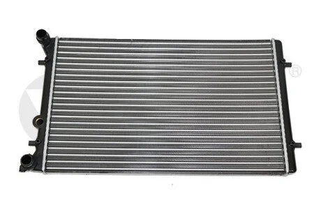 Радіатор VW Golf (96-03)/Audi A3 (97-03)/Seat Leon (00-06), Toledo (99-04) VIKA Vika 11210138301