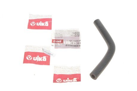 Патрубок радіатора Skoda Superb/VW Passat 2.8 V6 96-08 (opt-om) Vika 11211821001