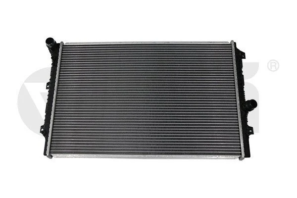 Радіатор VW Caddy (16-),Passat (13-15) VIKA Vika 11211829601 (фото 1)