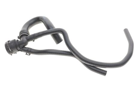 Патрубок гумовий Системи охолодження Skoda Octavia (12-)/VW Golf (12-),Passat (14-)/Audi A3 (12-) Vika 11221774201