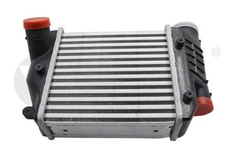 Радиатор интеркулера Audi A6 (05-11) VIKA Vika 11451803401