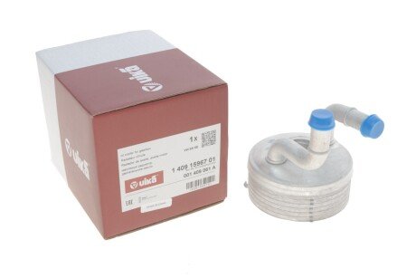 Радіатор масляний VW Golf/Polo/Sharan 94-12 (теплообмінник) (opt-om) Vika 14091596701