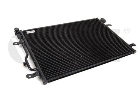 Радіатор кондиціонера Audi A4 (01-06) VIKA Vika 22600007401