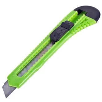 Нож пластиковый, 18мм VITOL HP-1809