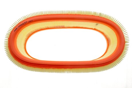 Фільтр повітряний RENAULT CLIO, KANGOO 98-, MEGANE 96-02, SANDERO (1.4, 1.6), DACIA LOGAN 04- (1.4, 1.6 -ua WIX FILTERS WA6697