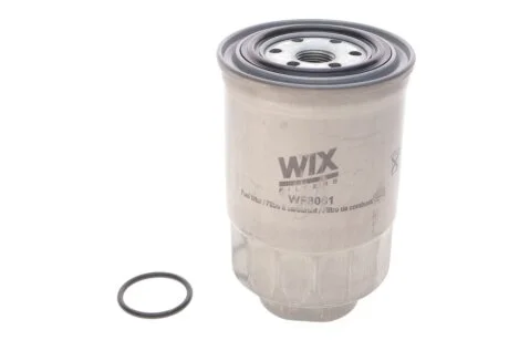 Фильтр топл. TOYOTA /PP855 (пр-во WIX-Filtron) WIX FILTERS WF8061