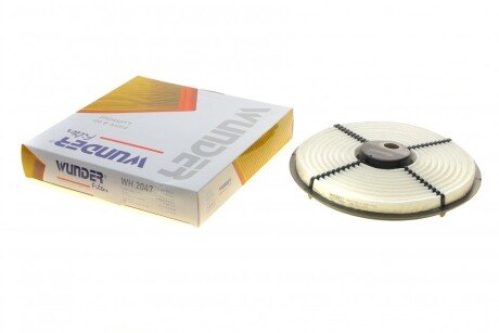 Фільтр повітряний Toyota Corolla 1.3 83-02 UA63 WUNDER FILTER WH 2047
